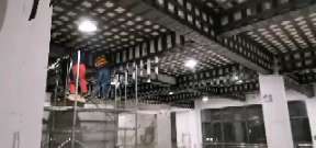 瓜州一商场梁，楼板碳纤维加固施工